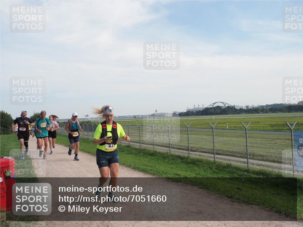 08.09.2024 - Airport Race Miley Keyser http://msf.ph/oto/7051660 08.09.2024 12:27:34 Laufen 127, 1225, 428, 337 meine-sportfotos.de