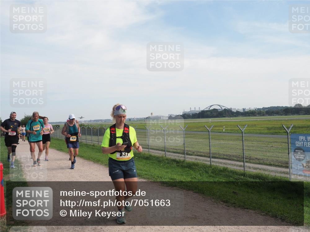 08.09.2024 - Airport Race Miley Keyser http://msf.ph/oto/7051663 08.09.2024 12:27:35 Laufen 127, 1225, 1326, 428, 837 meine-sportfotos.de