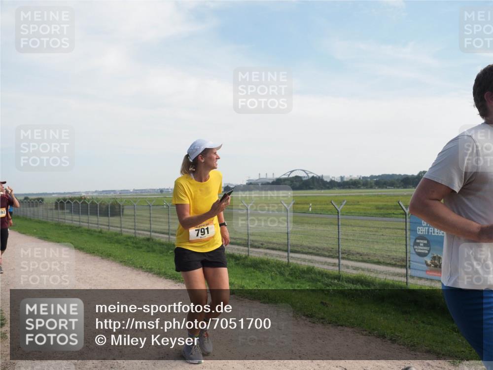08.09.2024 - Airport Race Miley Keyser http://msf.ph/oto/7051700 08.09.2024 12:27:49 Laufen 92, 791 meine-sportfotos.de