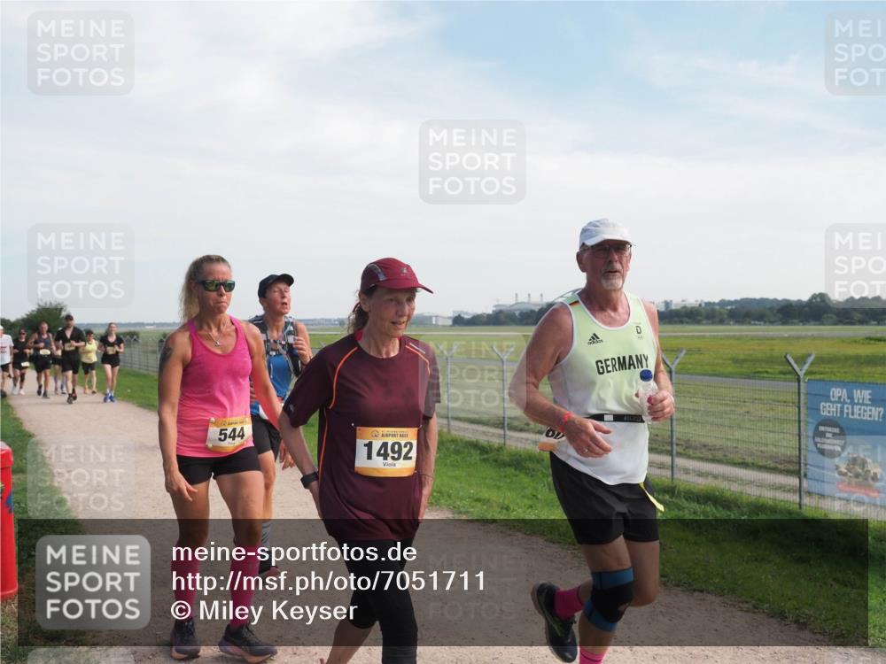 08.09.2024 - Airport Race Miley Keyser http://msf.ph/oto/7051711 08.09.2024 12:27:54 Laufen 544, 1492 meine-sportfotos.de