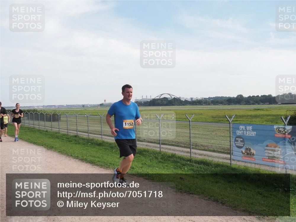 08.09.2024 - Airport Race Miley Keyser http://msf.ph/oto/7051718 08.09.2024 12:27:56 Laufen 72, 1152 meine-sportfotos.de