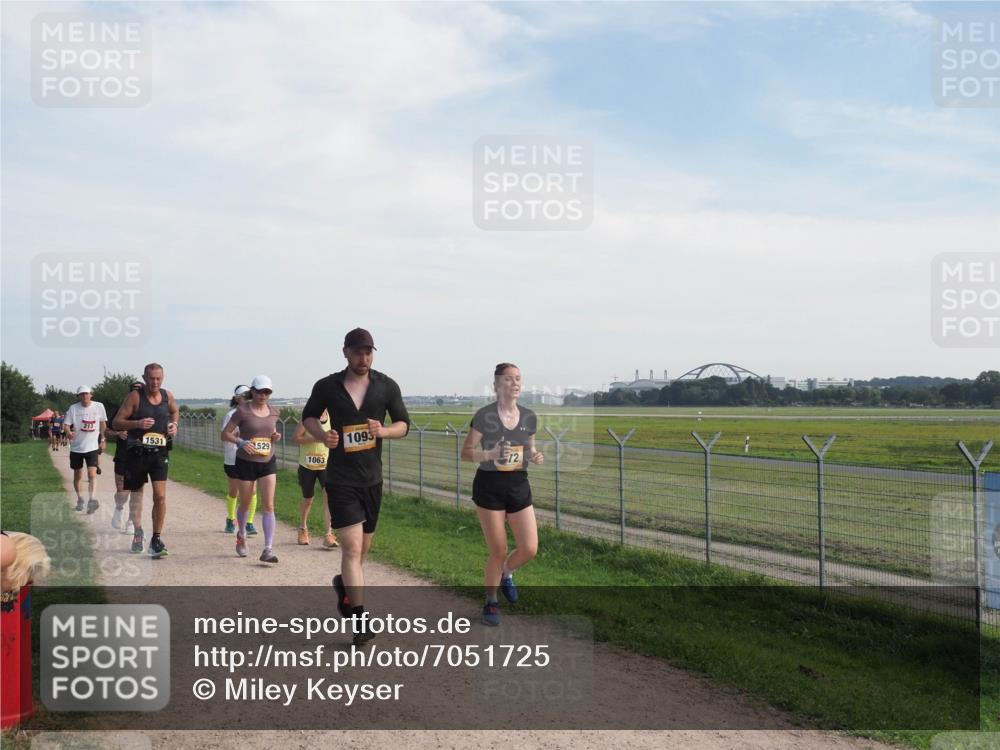 08.09.2024 - Airport Race Miley Keyser http://msf.ph/oto/7051725 08.09.2024 12:27:59 Laufen 213, 1531, 529, 1063, 1093, 12 meine-sportfotos.de