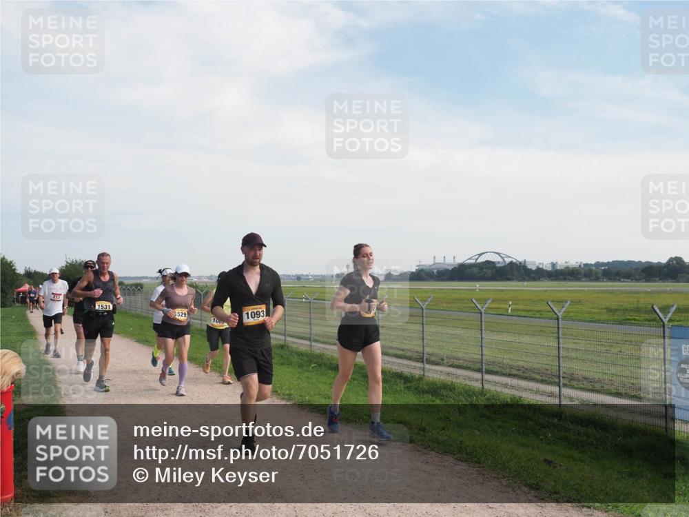 08.09.2024 - Airport Race Miley Keyser http://msf.ph/oto/7051726 08.09.2024 12:27:59 Laufen 213, 1531, 529, 1000, 1093 meine-sportfotos.de