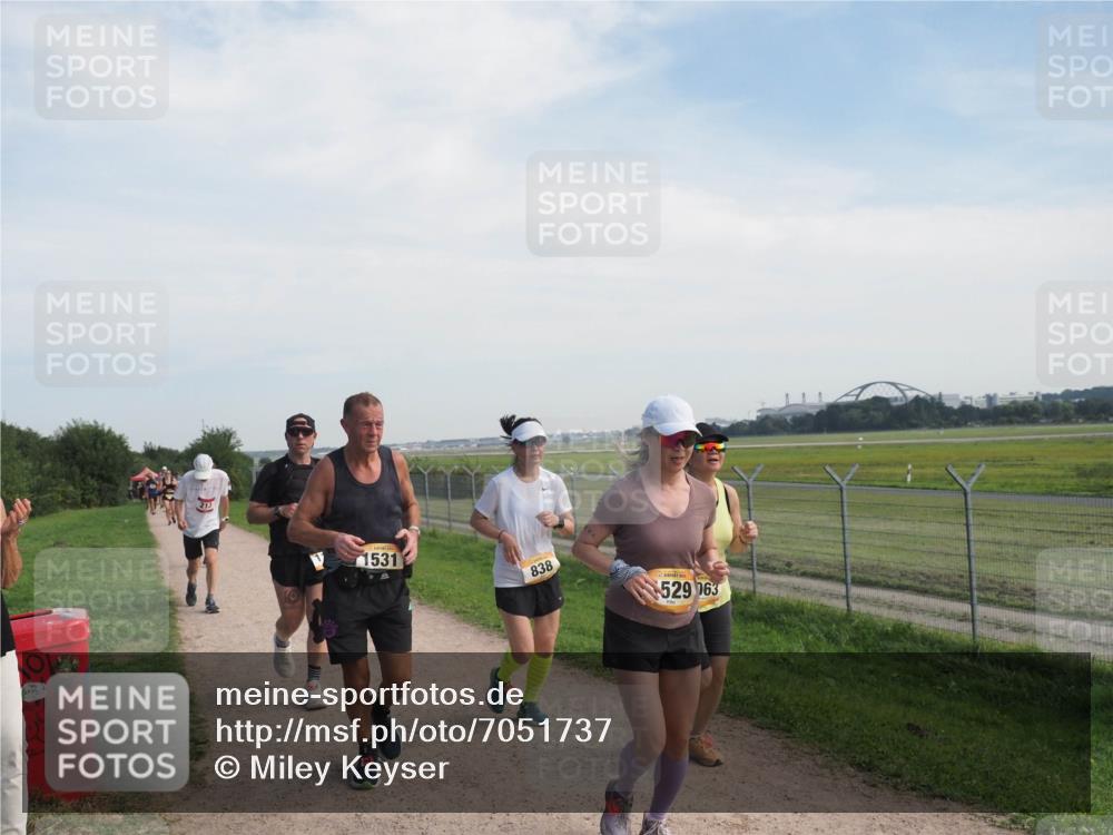 08.09.2024 - Airport Race Miley Keyser http://msf.ph/oto/7051737 08.09.2024 12:28:01 Laufen 213, 1531, 838, 529063 meine-sportfotos.de