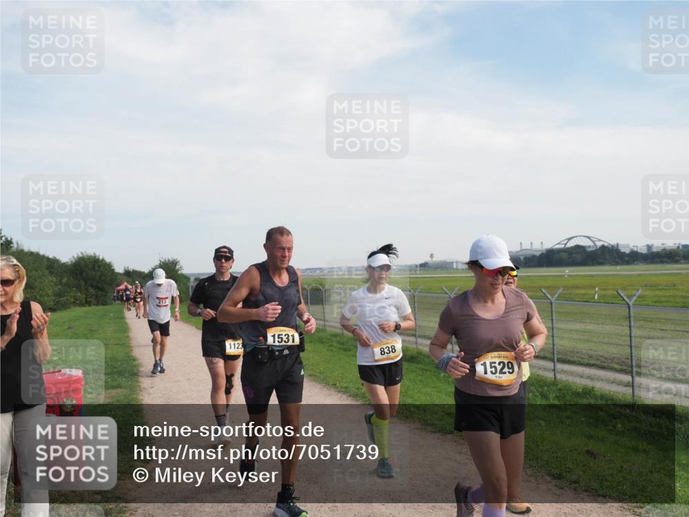 08.09.2024 - Airport Race Miley Keyser http://msf.ph/oto/7051739 08.09.2024 12:28:01 Laufen 213, 1123, 1531, 838, 1529 meine-sportfotos.de
