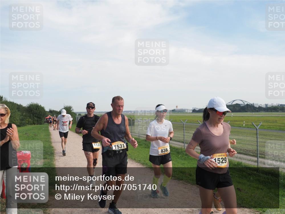 08.09.2024 - Airport Race Miley Keyser http://msf.ph/oto/7051740 08.09.2024 12:28:01 Laufen 213, 1123, 1531, 838, 1529 meine-sportfotos.de