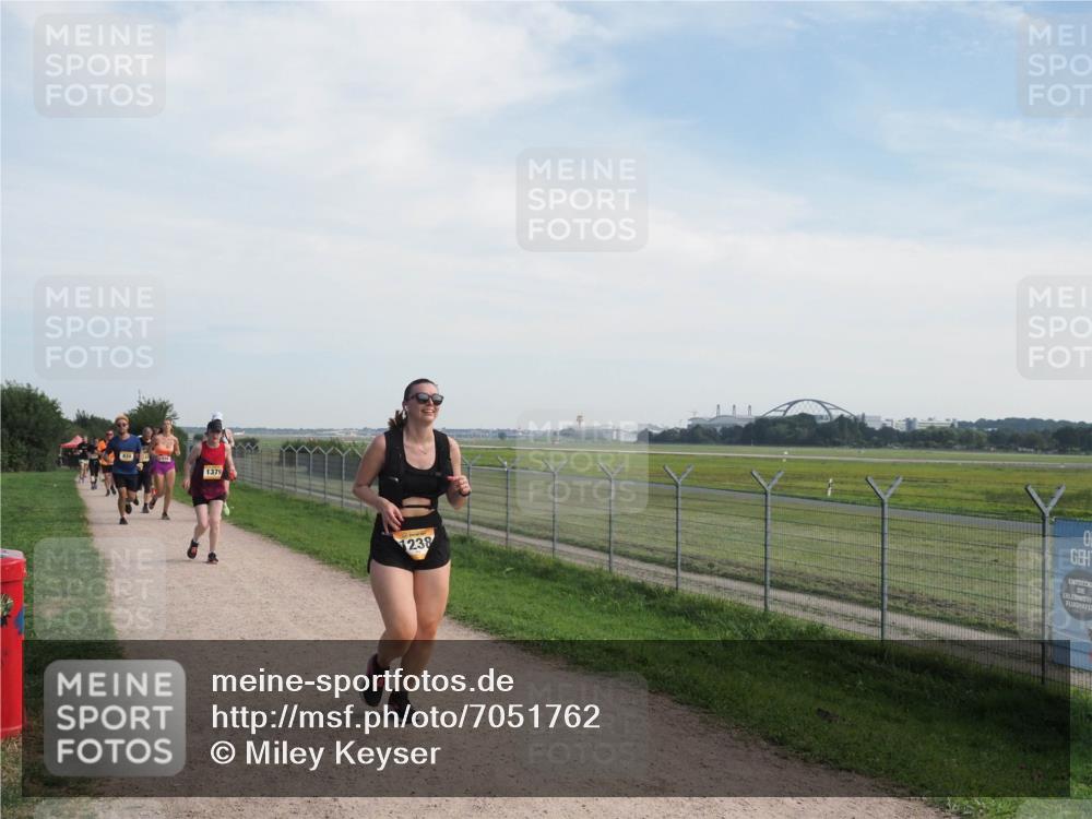 08.09.2024 - Airport Race Miley Keyser http://msf.ph/oto/7051762 08.09.2024 12:28:12 Laufen 839, 1379, 1238 meine-sportfotos.de