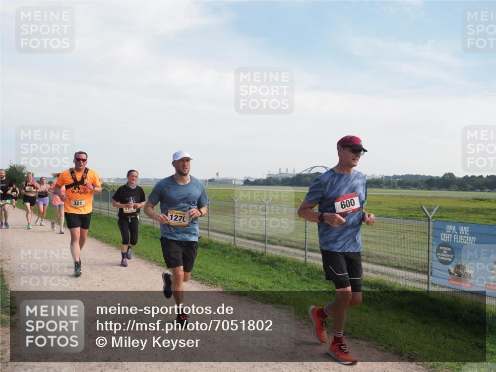 08.09.2024 - Airport Race Miley Keyser http://msf.ph/oto/7051802 08.09.2024 12:28:23 Laufen 321, 600, 1270 meine-sportfotos.de