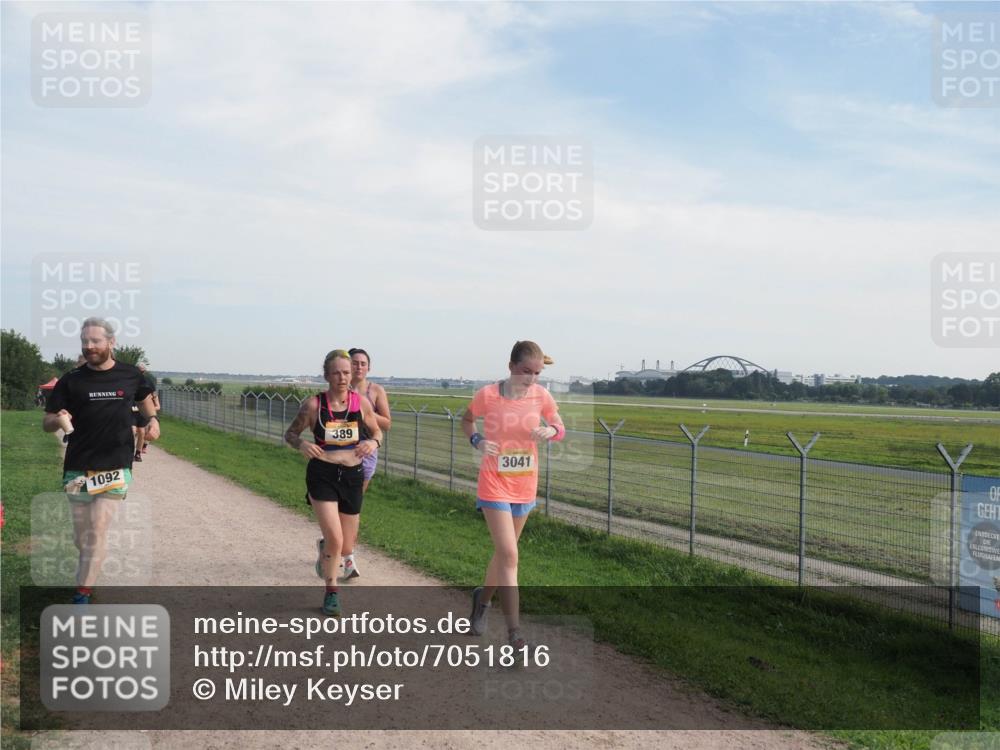 08.09.2024 - Airport Race Miley Keyser http://msf.ph/oto/7051816 08.09.2024 12:28:27 Laufen 1092, 389, 3041 meine-sportfotos.de
