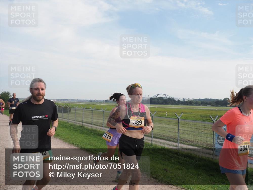 08.09.2024 - Airport Race Miley Keyser http://msf.ph/oto/7051824 08.09.2024 12:28:28 Laufen 1092, 1115, 389, 3041 meine-sportfotos.de