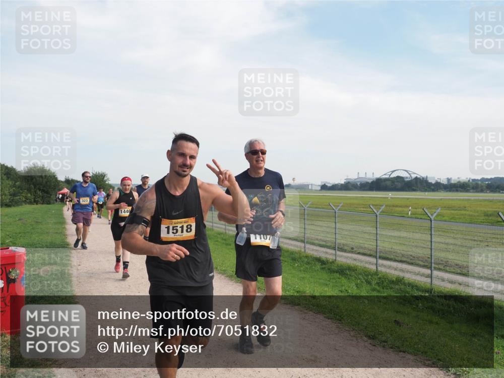 08.09.2024 - Airport Race Miley Keyser http://msf.ph/oto/7051832 08.09.2024 12:28:32 Laufen 323, 1446, 1518, 1107 meine-sportfotos.de