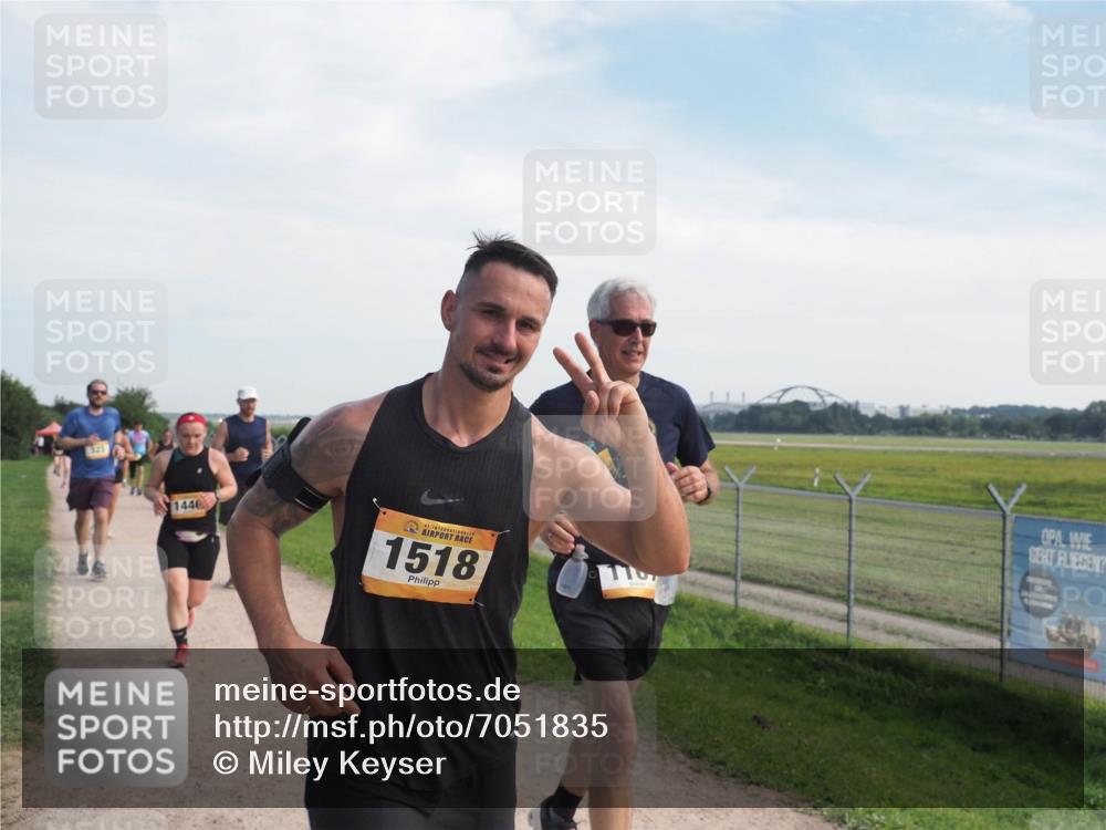 08.09.2024 - Airport Race Miley Keyser http://msf.ph/oto/7051835 08.09.2024 12:28:33 Laufen 1446, 1518 meine-sportfotos.de