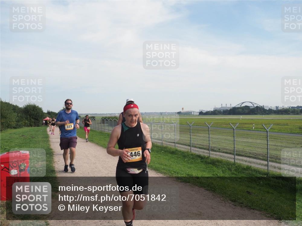 08.09.2024 - Airport Race Miley Keyser http://msf.ph/oto/7051842 08.09.2024 12:28:34 Laufen 323, 446 meine-sportfotos.de