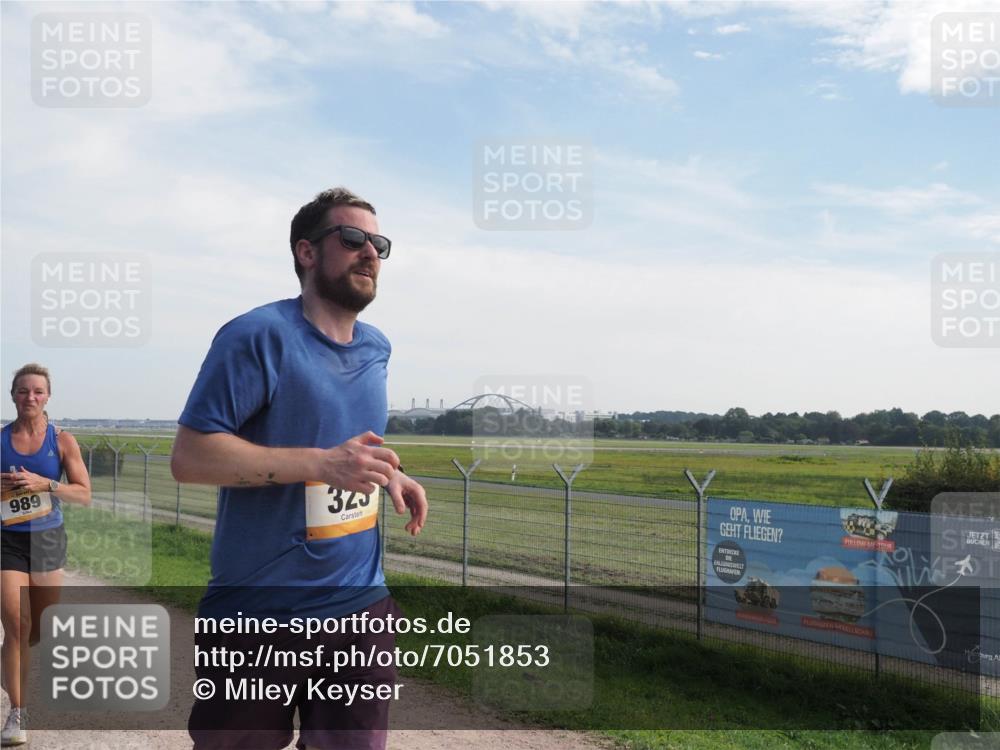 08.09.2024 - Airport Race Miley Keyser http://msf.ph/oto/7051853 08.09.2024 12:28:37 Laufen 989, 323 meine-sportfotos.de