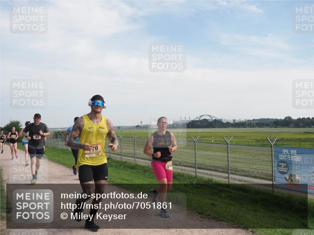 08.09.2024 - Airport Race Miley Keyser http://msf.ph/oto/7051861 08.09.2024 12:28:39 Laufen 93, 70, 770, 149 meine-sportfotos.de