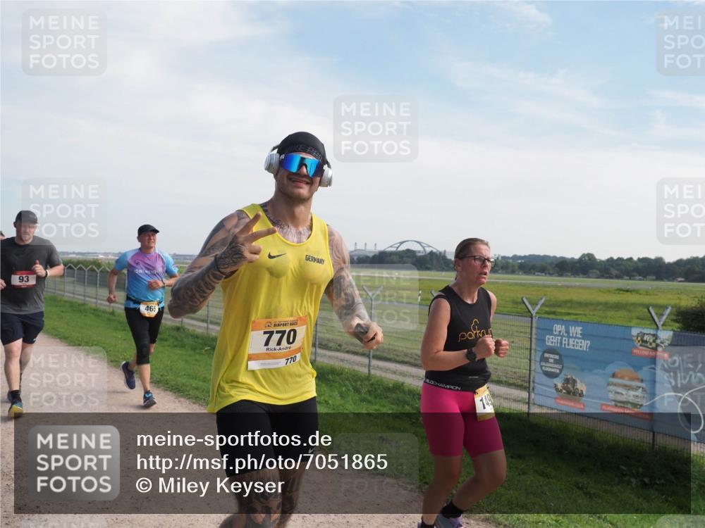 08.09.2024 - Airport Race Miley Keyser http://msf.ph/oto/7051865 08.09.2024 12:28:40 Laufen 93, 465, 770, 770, 149 meine-sportfotos.de
