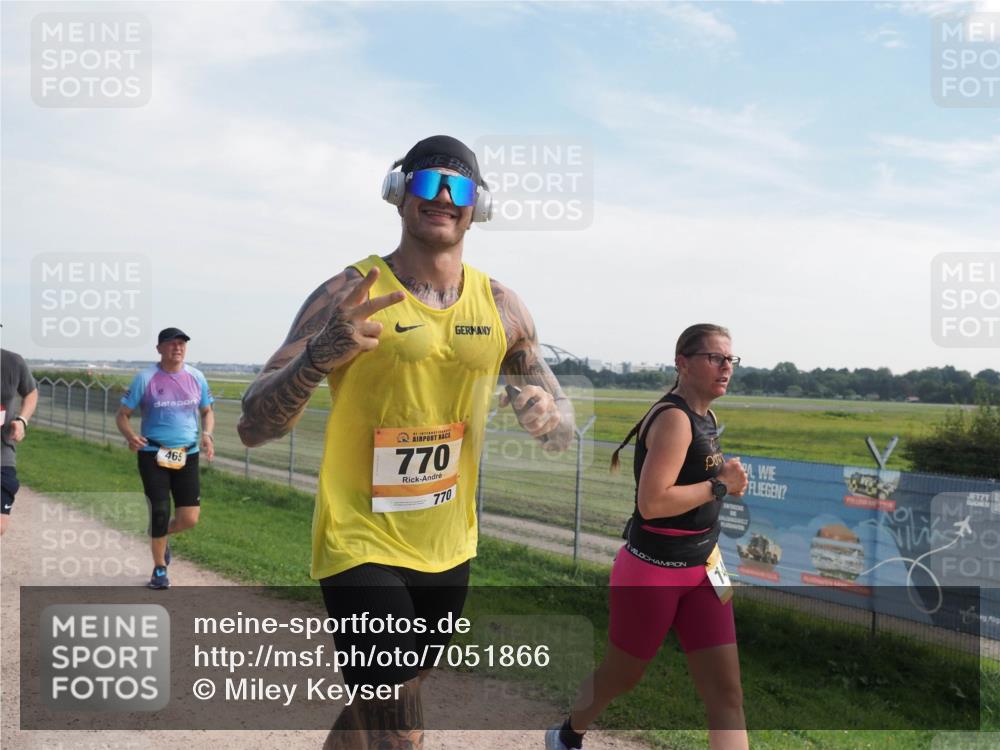 08.09.2024 - Airport Race Miley Keyser http://msf.ph/oto/7051866 08.09.2024 12:28:40 Laufen 465, 770, 770 meine-sportfotos.de
