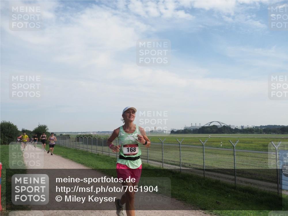 08.09.2024 - Airport Race Miley Keyser http://msf.ph/oto/7051904 08.09.2024 12:28:52 Laufen 168 meine-sportfotos.de