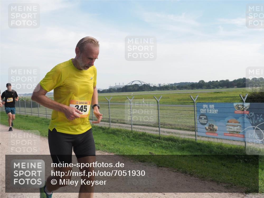 08.09.2024 - Airport Race Miley Keyser http://msf.ph/oto/7051930 08.09.2024 12:29:04 Laufen 521, 345 meine-sportfotos.de