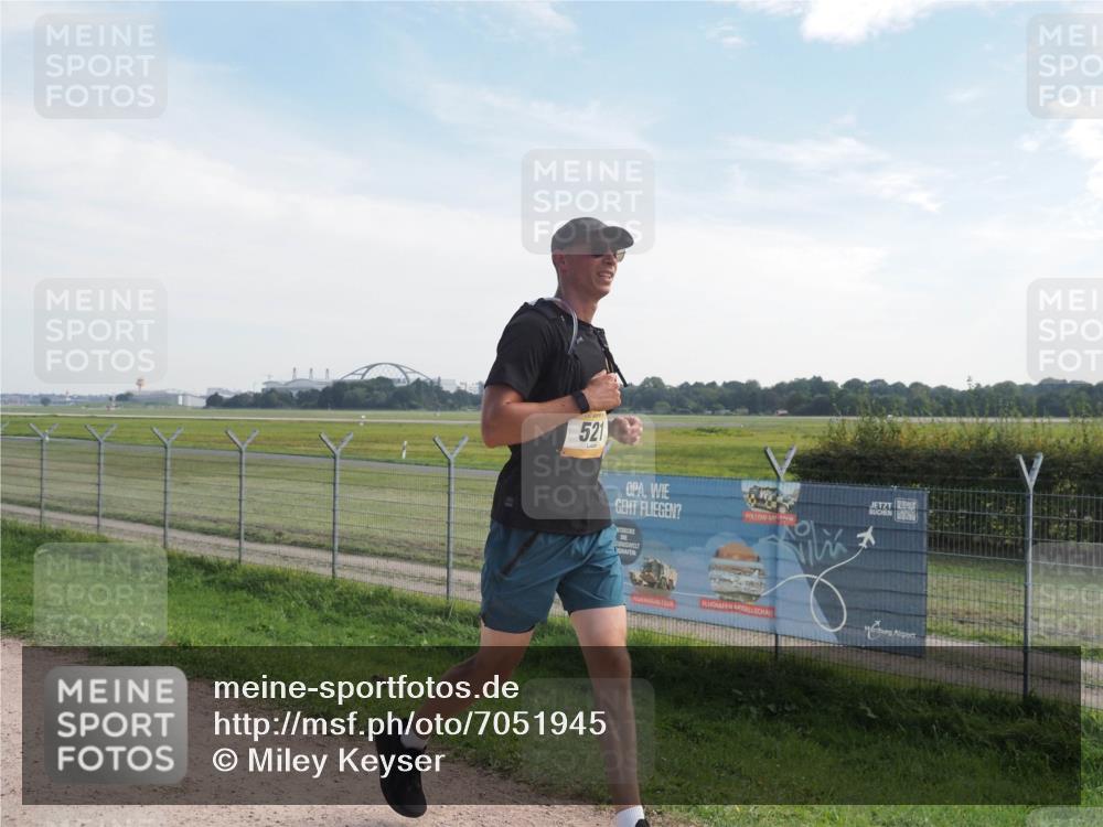 08.09.2024 - Airport Race Miley Keyser http://msf.ph/oto/7051945 08.09.2024 12:29:08 Laufen 521 meine-sportfotos.de