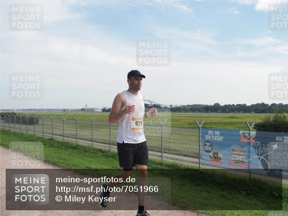 08.09.2024 - Airport Race Miley Keyser http://msf.ph/oto/7051966 08.09.2024 12:29:19 Laufen 970, 9 meine-sportfotos.de