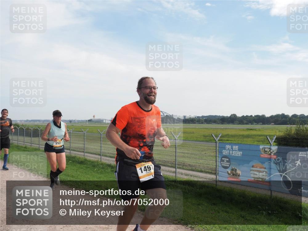 08.09.2024 - Airport Race Miley Keyser http://msf.ph/oto/7052000 08.09.2024 12:29:34 Laufen 263, 1497 meine-sportfotos.de