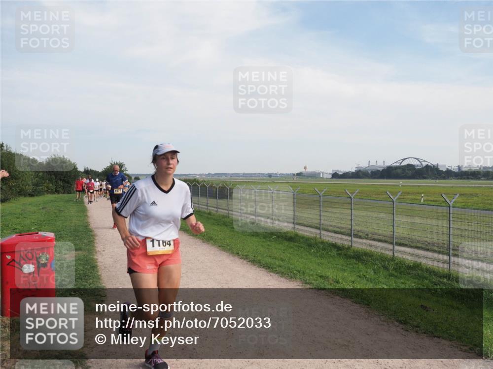 08.09.2024 - Airport Race Miley Keyser http://msf.ph/oto/7052033 08.09.2024 12:29:46 Laufen 1073, 1164 meine-sportfotos.de