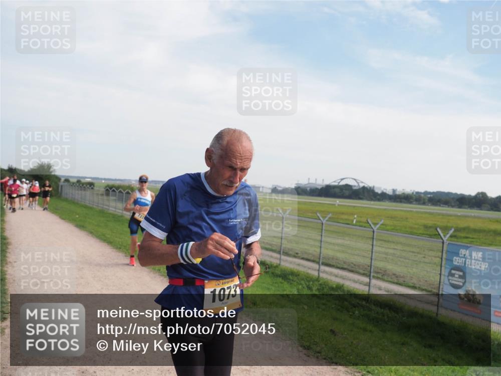 08.09.2024 - Airport Race Miley Keyser http://msf.ph/oto/7052045 08.09.2024 12:29:51 Laufen 722, 1073 meine-sportfotos.de
