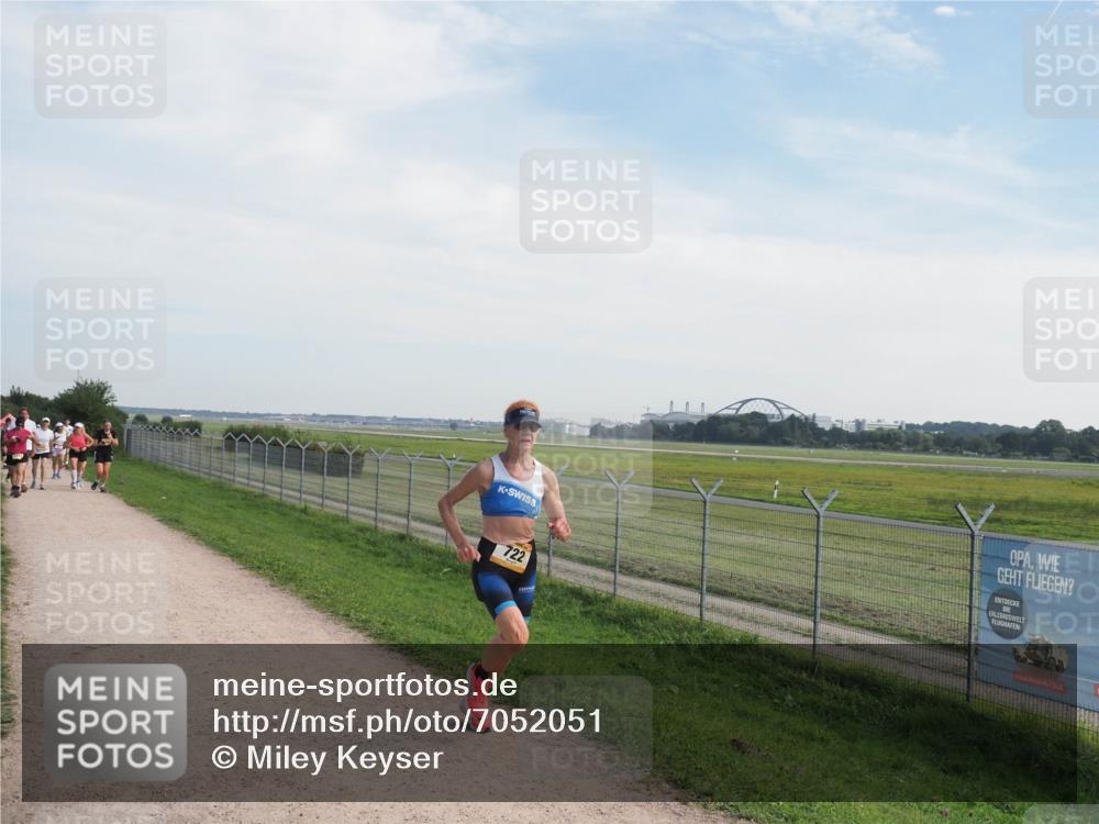08.09.2024 - Airport Race Miley Keyser http://msf.ph/oto/7052051 08.09.2024 12:29:52 Laufen 722 meine-sportfotos.de