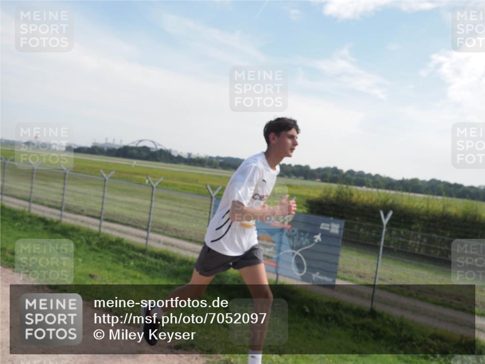 08.09.2024 - Airport Race Miley Keyser http://msf.ph/oto/7052097 08.09.2024 12:30:17 Laufen  meine-sportfotos.de