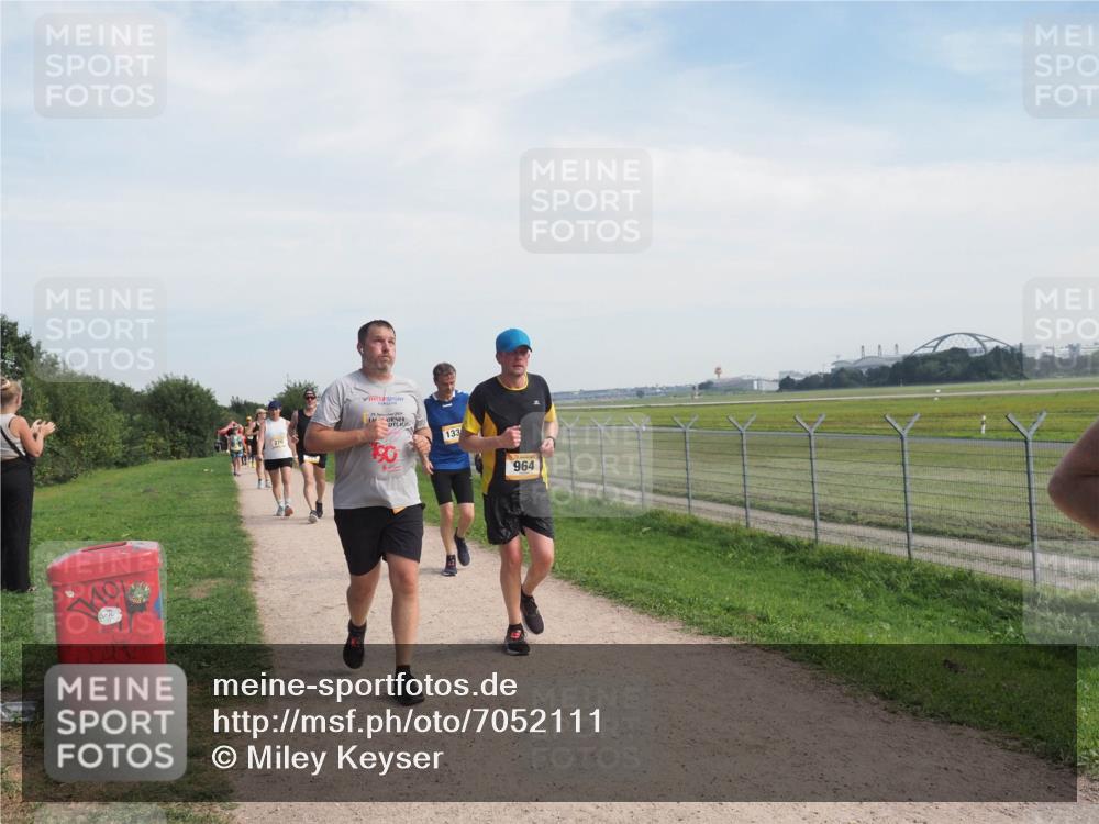 08.09.2024 - Airport Race Miley Keyser http://msf.ph/oto/7052111 08.09.2024 12:30:20 Laufen 270, 29, 2024, 190, 133, 964 meine-sportfotos.de