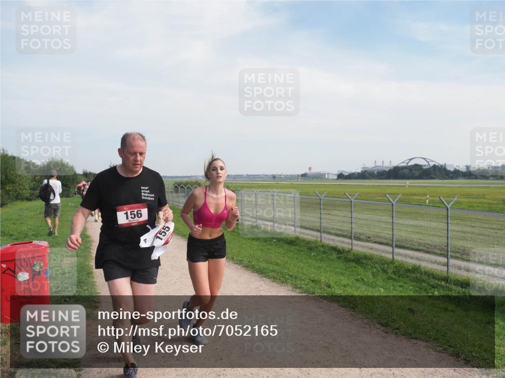 08.09.2024 - Airport Race Miley Keyser http://msf.ph/oto/7052165 08.09.2024 12:30:42 Laufen 156, 155 meine-sportfotos.de