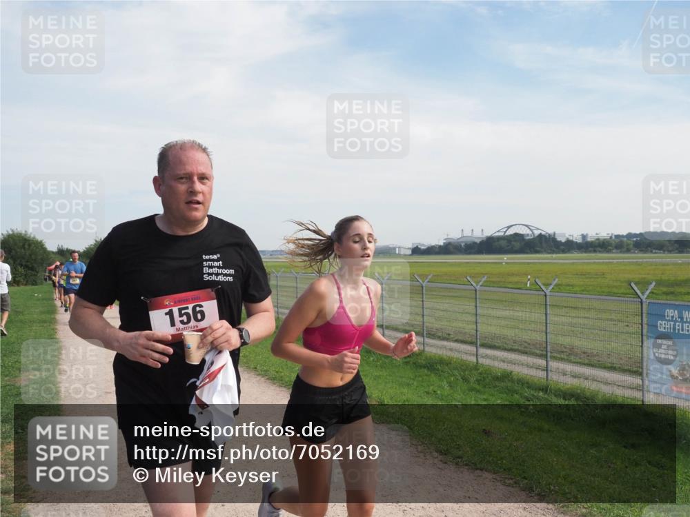 08.09.2024 - Airport Race Miley Keyser http://msf.ph/oto/7052169 08.09.2024 12:30:43 Laufen 156 meine-sportfotos.de