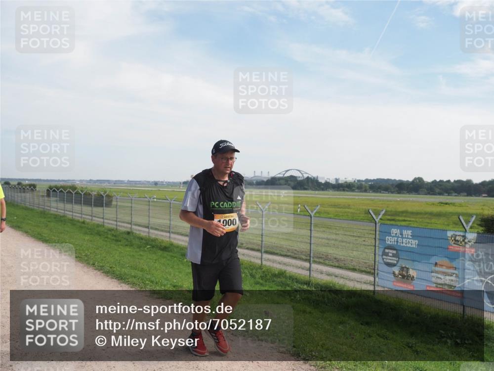 08.09.2024 - Airport Race Miley Keyser http://msf.ph/oto/7052187 08.09.2024 12:30:51 Laufen 000 meine-sportfotos.de