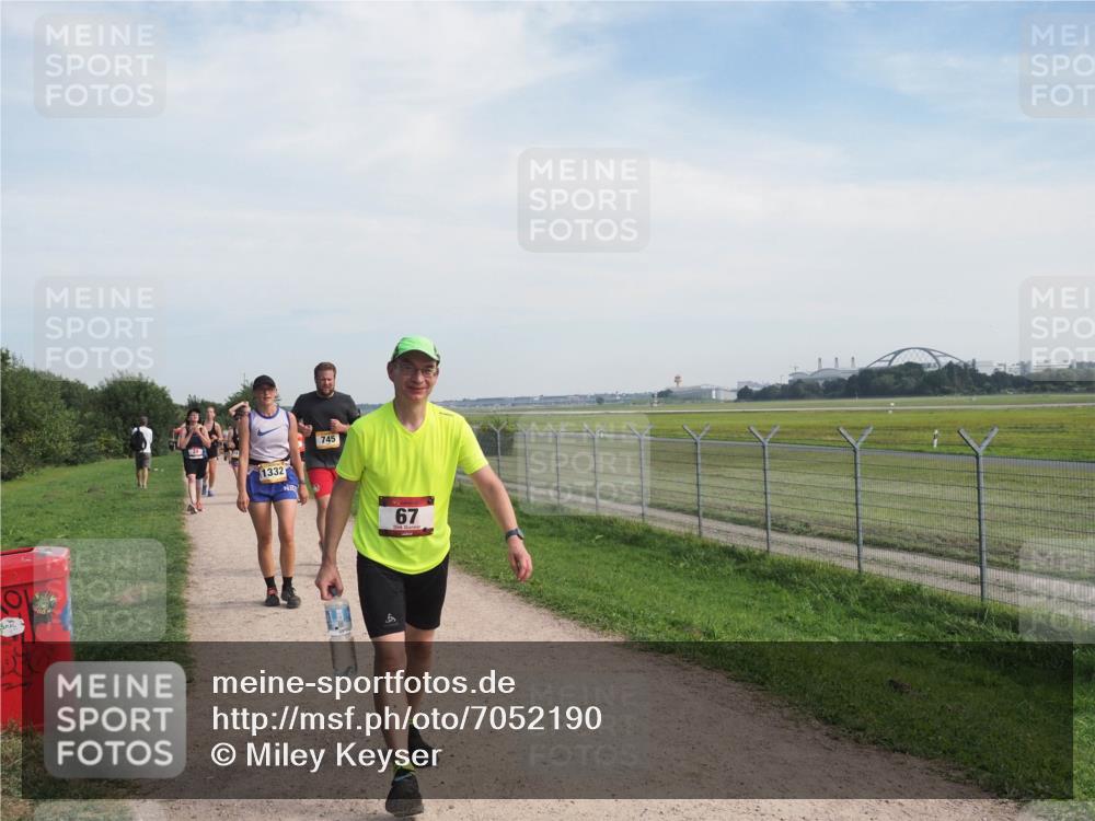 08.09.2024 - Airport Race Miley Keyser http://msf.ph/oto/7052190 08.09.2024 12:30:53 Laufen 27, 1332, 745, 67 meine-sportfotos.de