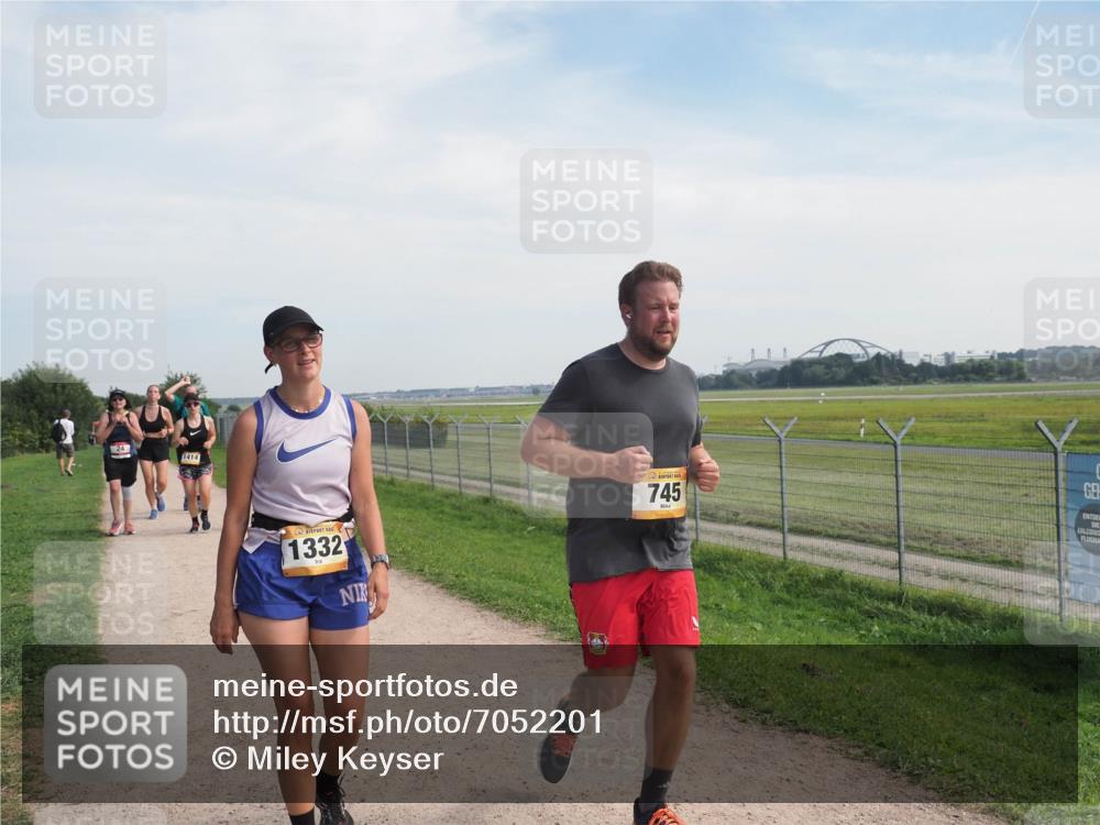 08.09.2024 - Airport Race Miley Keyser http://msf.ph/oto/7052201 08.09.2024 12:30:56 Laufen 24, 1414, 1332, 745 meine-sportfotos.de