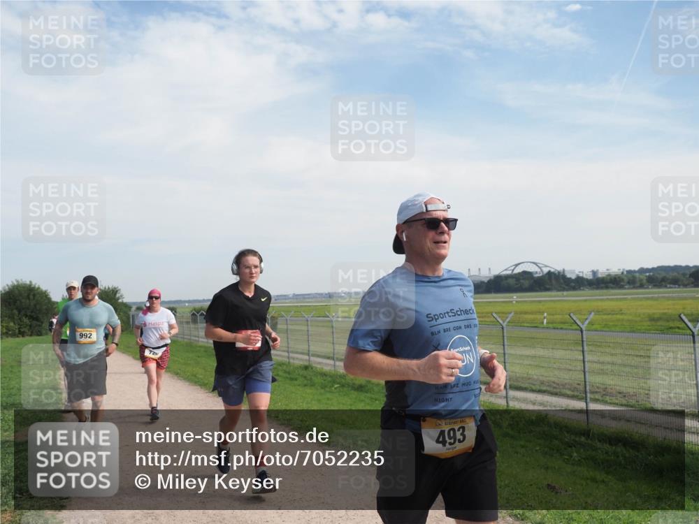 08.09.2024 - Airport Race Miley Keyser http://msf.ph/oto/7052235 08.09.2024 12:31:14 Laufen 992, 493 meine-sportfotos.de