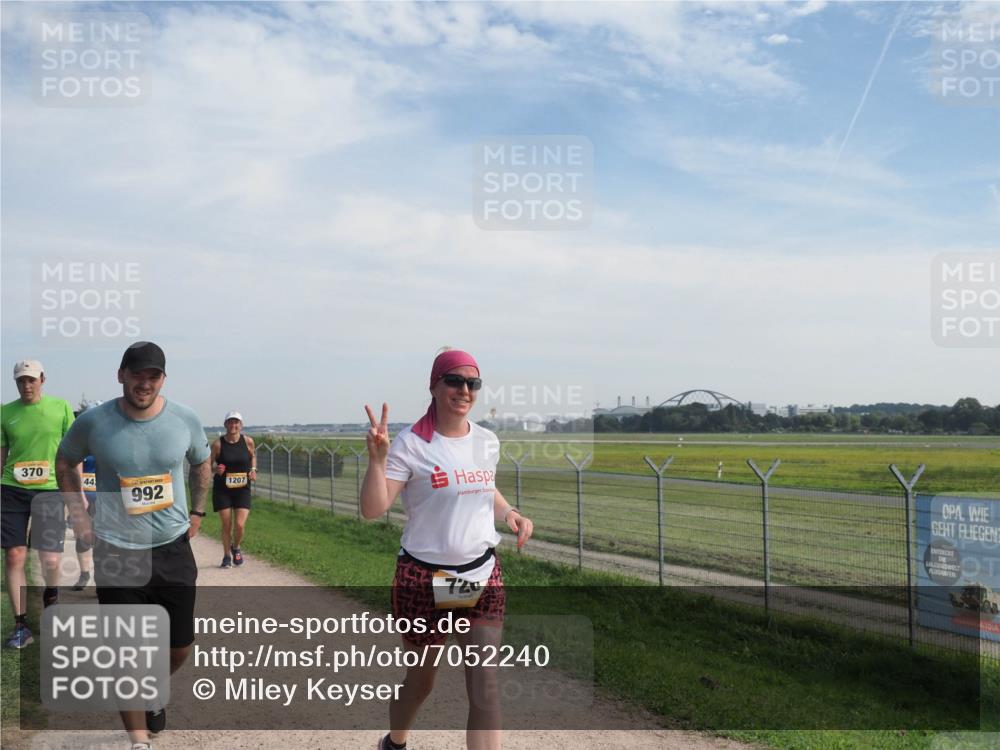 08.09.2024 - Airport Race Miley Keyser http://msf.ph/oto/7052240 08.09.2024 12:31:16 Laufen 370, 44, 1207, 992, 720 meine-sportfotos.de