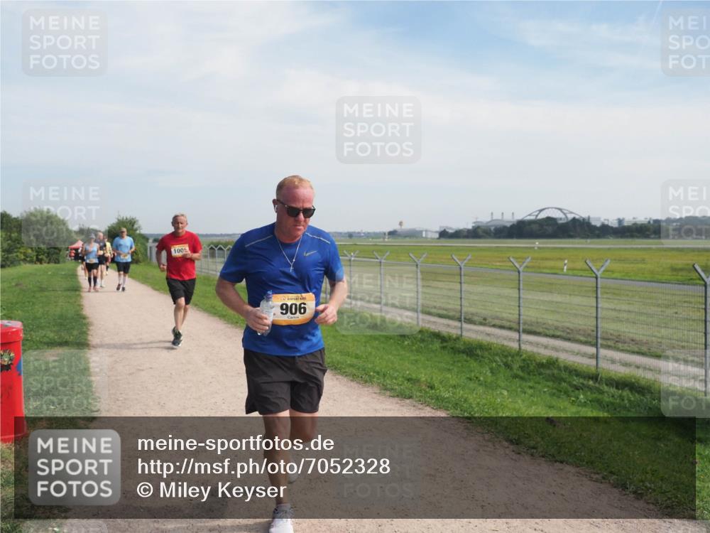 08.09.2024 - Airport Race Miley Keyser http://msf.ph/oto/7052328 08.09.2024 12:31:46 Laufen 100, 906 meine-sportfotos.de