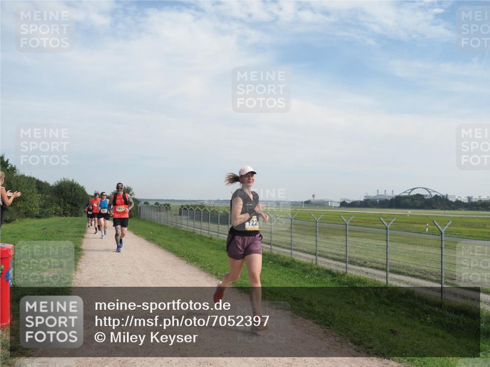 08.09.2024 - Airport Race Miley Keyser http://msf.ph/oto/7052397 08.09.2024 12:32:19 Laufen 1517, 22 meine-sportfotos.de