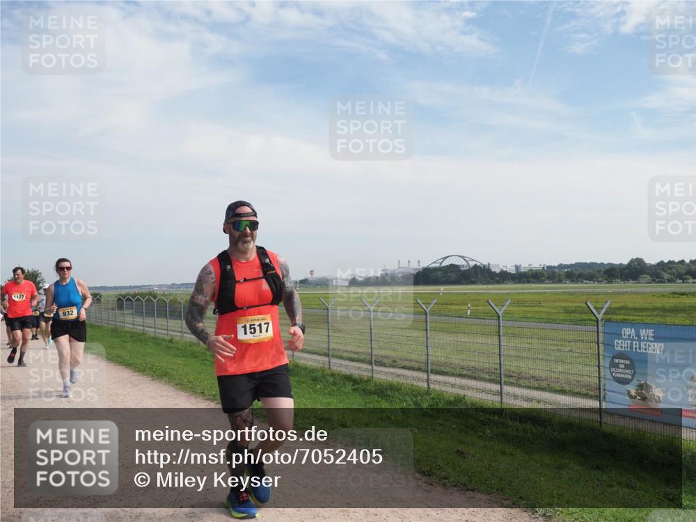 08.09.2024 - Airport Race Miley Keyser http://msf.ph/oto/7052405 08.09.2024 12:32:23 Laufen 1127, 932, 1517, 15024 meine-sportfotos.de