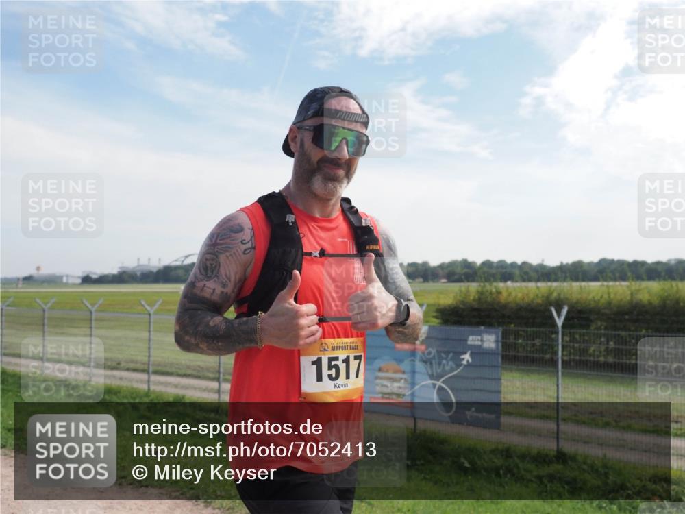 08.09.2024 - Airport Race Miley Keyser http://msf.ph/oto/7052413 08.09.2024 12:32:24 Laufen 1517 meine-sportfotos.de