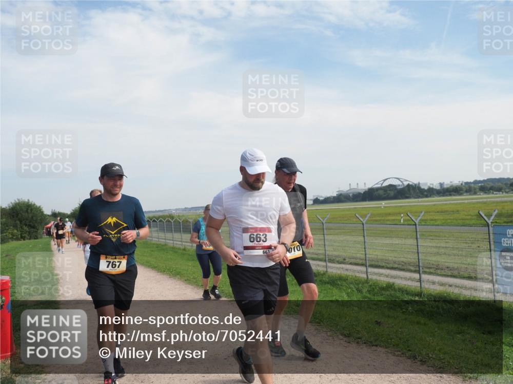 08.09.2024 - Airport Race Miley Keyser http://msf.ph/oto/7052441 08.09.2024 12:32:30 Laufen 663, 663, 010, 767 meine-sportfotos.de