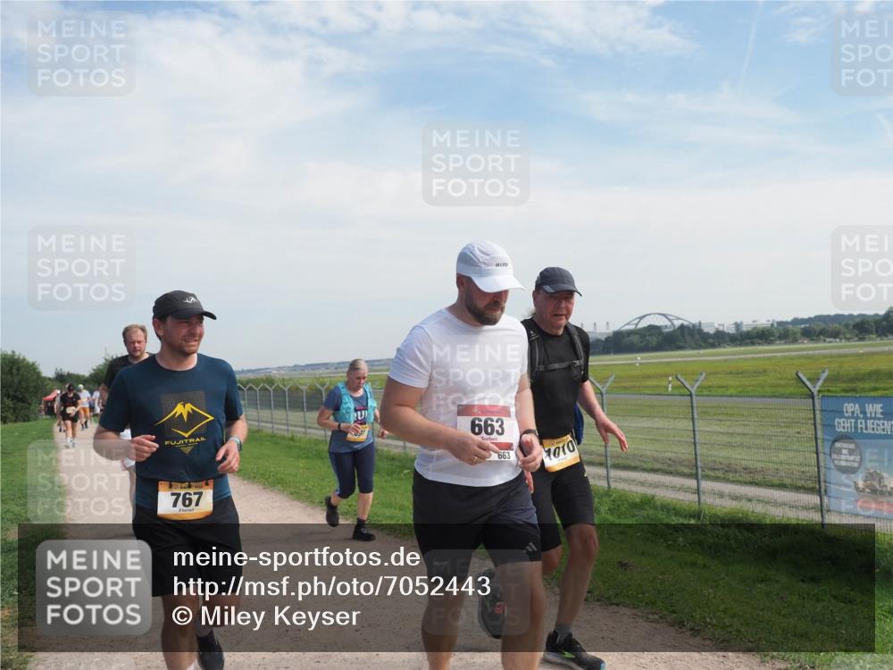 08.09.2024 - Airport Race Miley Keyser http://msf.ph/oto/7052443 08.09.2024 12:32:31 Laufen 767, 663, 663, 010 meine-sportfotos.de