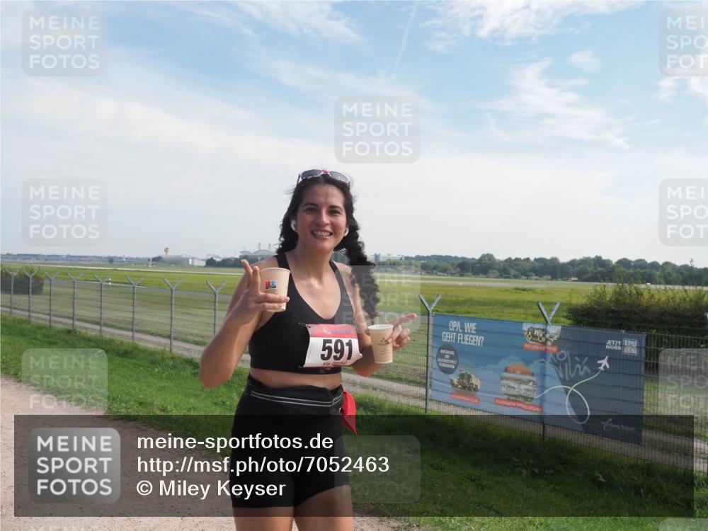 08.09.2024 - Airport Race Miley Keyser http://msf.ph/oto/7052463 08.09.2024 12:32:40 Laufen 591 meine-sportfotos.de