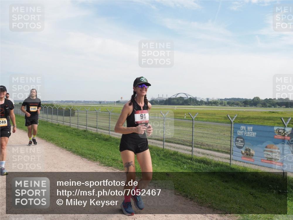 08.09.2024 - Airport Race Miley Keyser http://msf.ph/oto/7052467 08.09.2024 12:32:42 Laufen 249, 1445, 91 meine-sportfotos.de