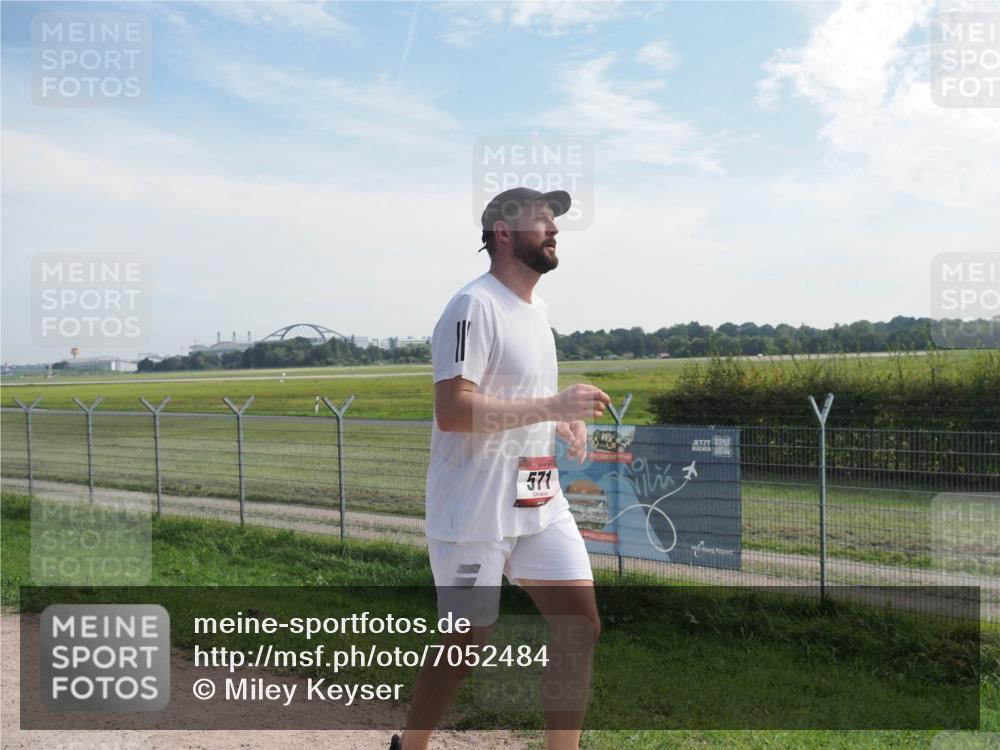 08.09.2024 - Airport Race Miley Keyser http://msf.ph/oto/7052484 08.09.2024 12:32:48 Laufen 571 meine-sportfotos.de