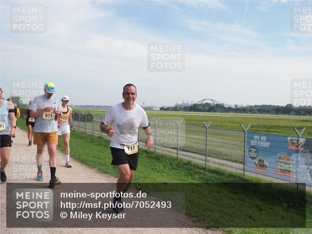 08.09.2024 - Airport Race Miley Keyser http://msf.ph/oto/7052493 08.09.2024 12:32:55 Laufen 41, 282, 971, 1223, 711 meine-sportfotos.de