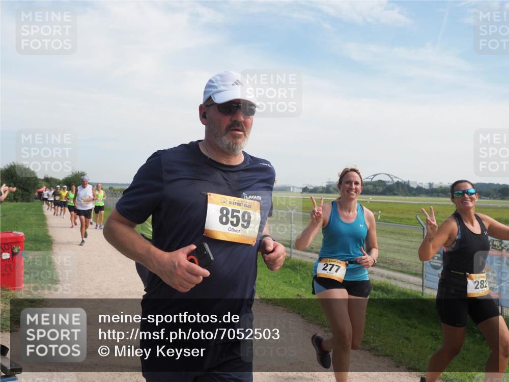 08.09.2024 - Airport Race Miley Keyser http://msf.ph/oto/7052503 08.09.2024 12:33:00 Laufen 456, 859, 277, 282 meine-sportfotos.de