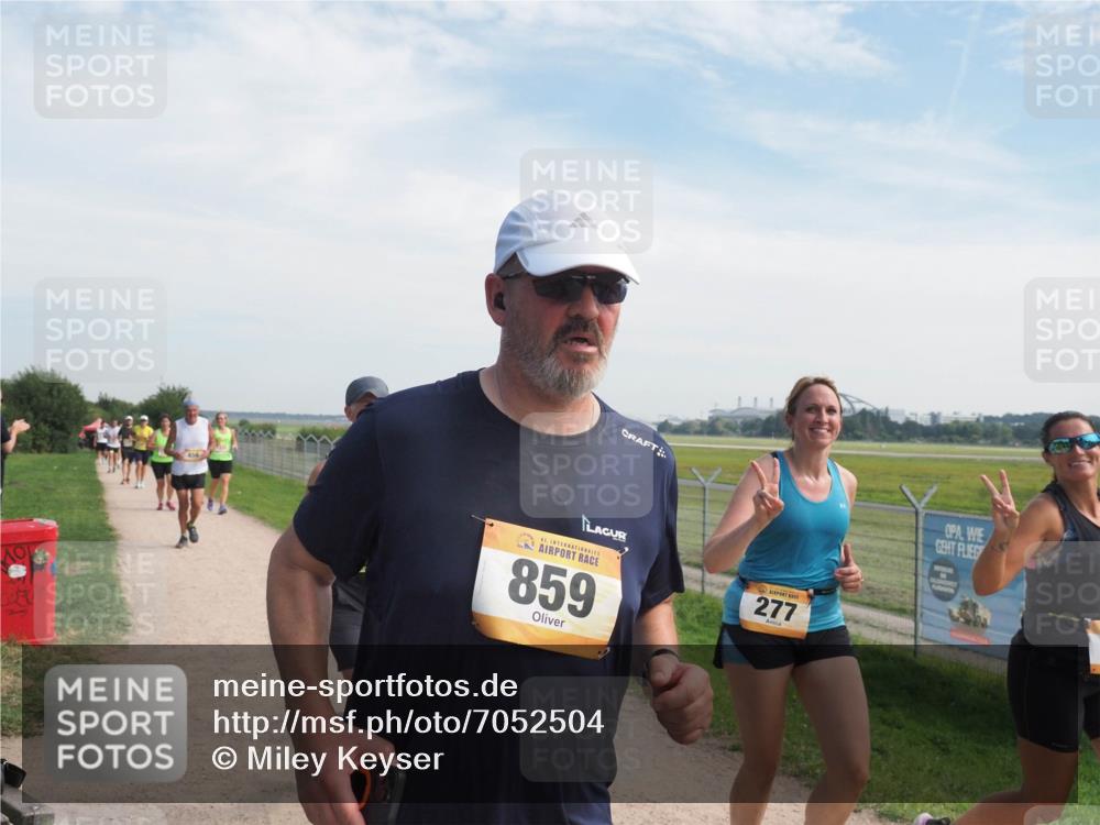 08.09.2024 - Airport Race Miley Keyser http://msf.ph/oto/7052504 08.09.2024 12:33:00 Laufen 456, 859, 277 meine-sportfotos.de